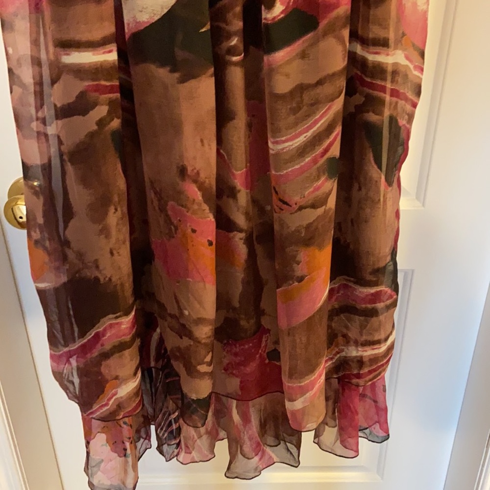 Beautiful light flowy maxi dress in size L - Picture 9 of 11
